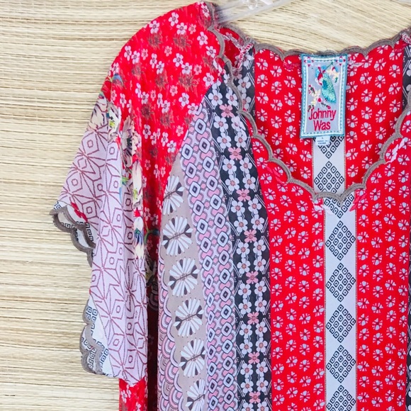 Johnny Was Embroidered Floral Print Boho Tunic Top – 100% Rayon Red & Gray Sz L - Picture 7 of 13